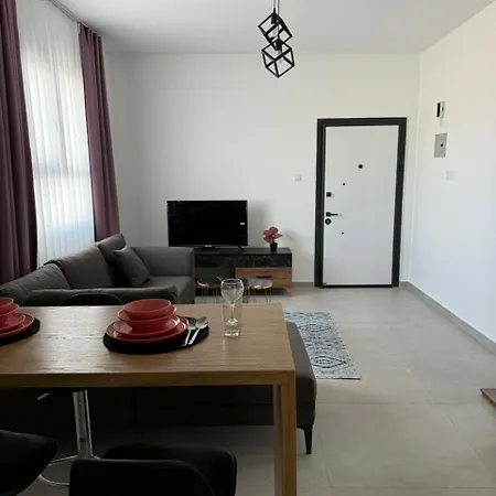 Apartment Caesar & *